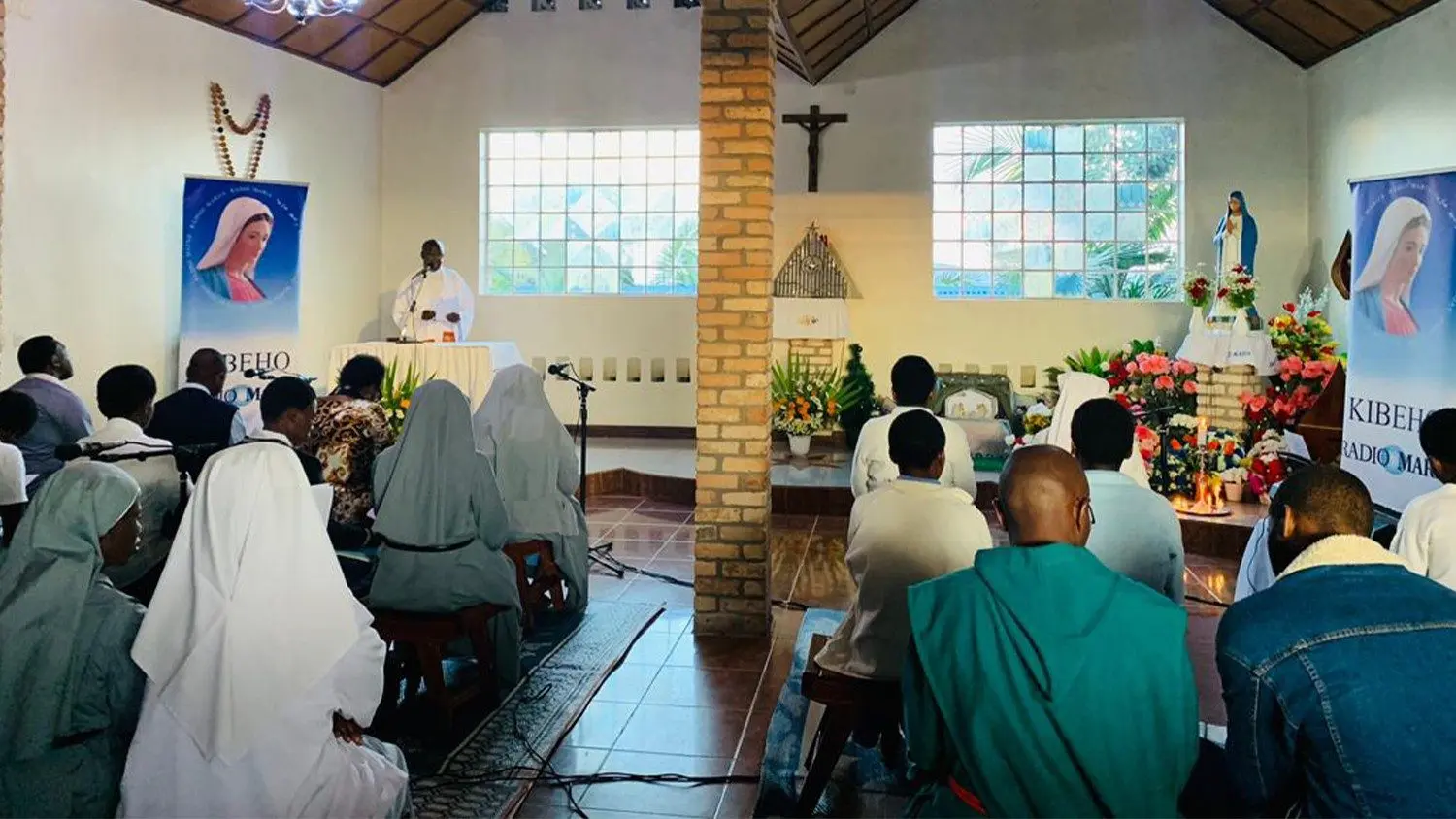 LỜI KINH MÂN CÔI: VŨ KHÍ THIÊNG LIÊNG CỦA HÒA BÌNH VÀ HIỆP NHẤT