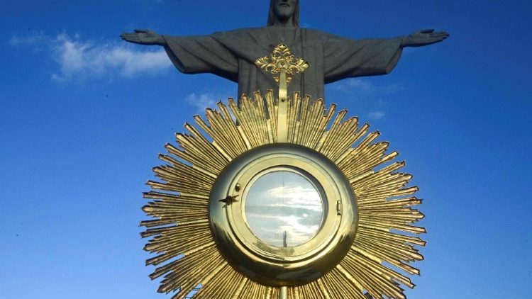 Lối Sống Thánh Thể