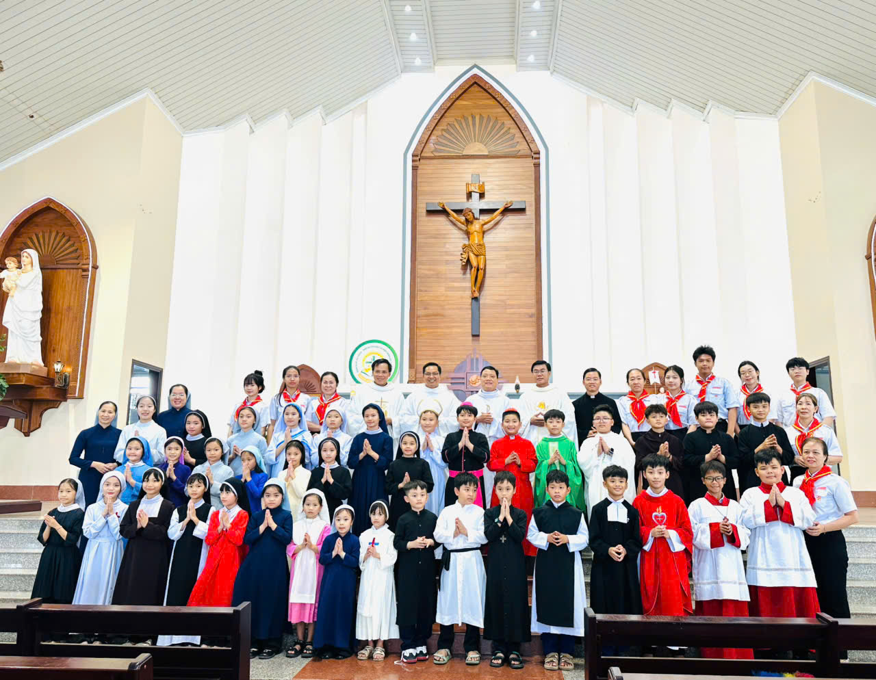 CHÚA NHẬT IV PHỤC SINH – LỄ CHÚA CHIÊN LÀNH