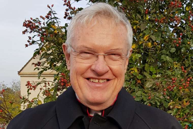 Sứ thần Vatican lên án “tai họa tham nhũng”